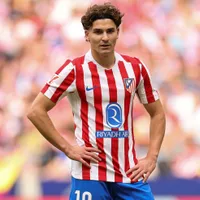 Barcelona insiste por contratação de Julián Álvarez