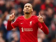 Fabinho acerta com Trabzonspor e permanece na Europa