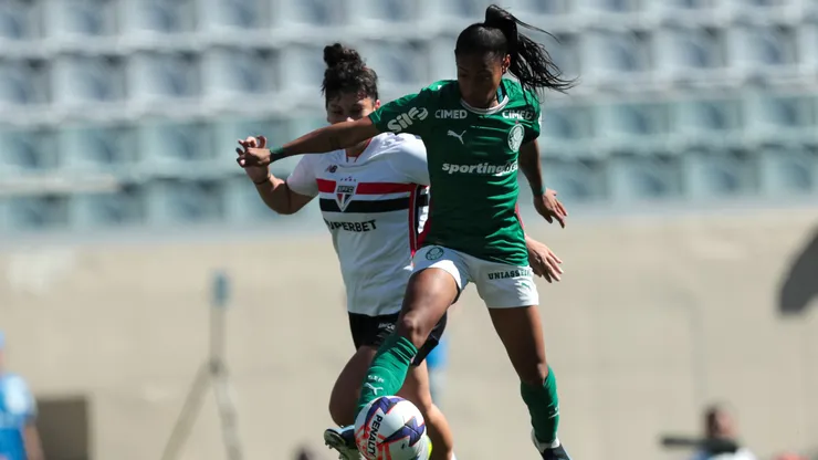 Palmeiras e São Paulo no Brasileirão Feminino. (Foto: Marco Miatelo/AGIF)