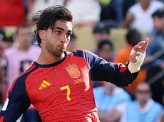 Ferran Torres faz dois gols em estreia pelo PSG