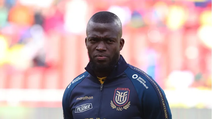 Enner Valencia of Ecuador lines up for the national anthem prior to the South American FIFA World Cup 2026 Qualifier match between Ecuador and Venezuela at Rodrigo Paz Delgado Stadium on March 21, 2025 in Quito, Ecuador.