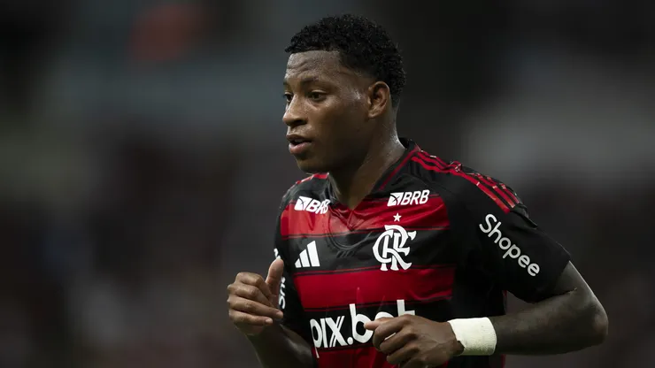 Plata jogador do Flamengo durante partida contra o Maricá no estádio Maracanã pelo campeonato Carioca 2025. Foto: Jorge Rodrigues/AGIF