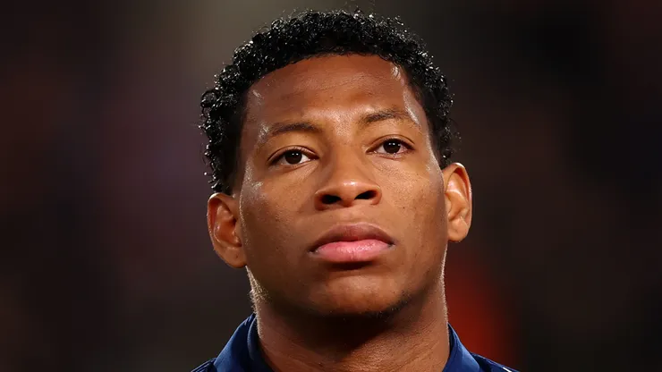 Gonzalo Plata of Ecuador stands for the national anthem prior to the international friendly match between Netherlands and Ecuador at Philips Stadion on March 31, 2026 in Eindhoven, Netherlands.