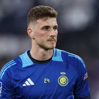 Al-Nassr supera expulsão de Bento e vence de virada