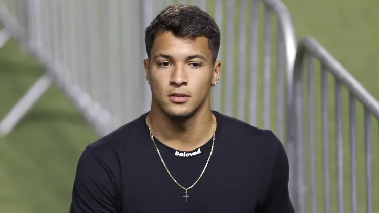 Marcos Leonardo tem início ruim no Ajax.