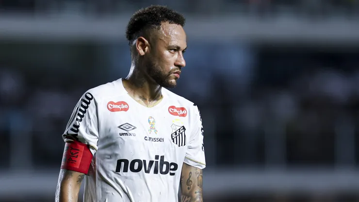 Neymar Junior of Santos looks on during the Brasileirao 2026 match between Santos and Remo at Estadio Urbano Caldeira on April 2, 2026 in Santos, Brazil.