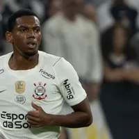 Forest avança por André e topa esperar até 2027