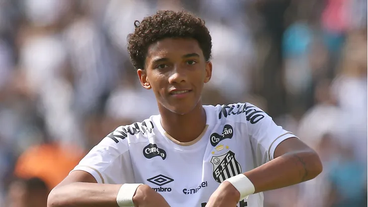 Robinho está de saída do Santos.