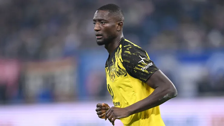 Serhou Guirassy of Borussia Dortmund in action during the Bundesliga match between Hamburger SV and Borussia Dortmund at Volksparkstadion on November 08, 2025 in Hamburg, Germany.