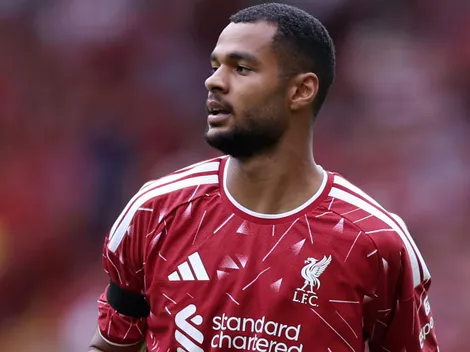 Liverpool pode manter Gakpo, mas clube negocia com Sarr