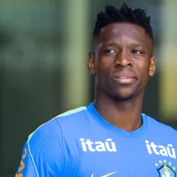 Roma trava por tempo e Luiz Henrique deve ficar no Zenit