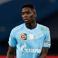 Roma encerra negociações por Luiz Henrique, do Zenit