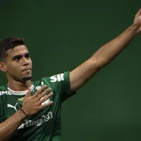 Palmeiras recusa duas propostas por Arthur