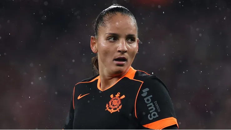 LONDON, ENGLAND - FEBRUARY 01: Leticia Teles of SC Corinthians looks on during the FIFA Women's Champions Cup 2026 Final match between Arsenal Women FC and SC Corinthians at Arsenal Stadium on February 01, 2026 in London, England. (Photo by Jasper Wax/Getty Images)
