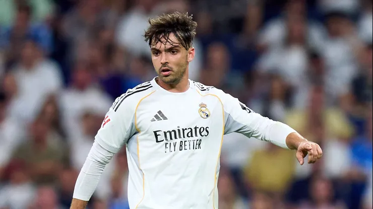 Mourinho se pronunciou sobre Raúl Asencio.