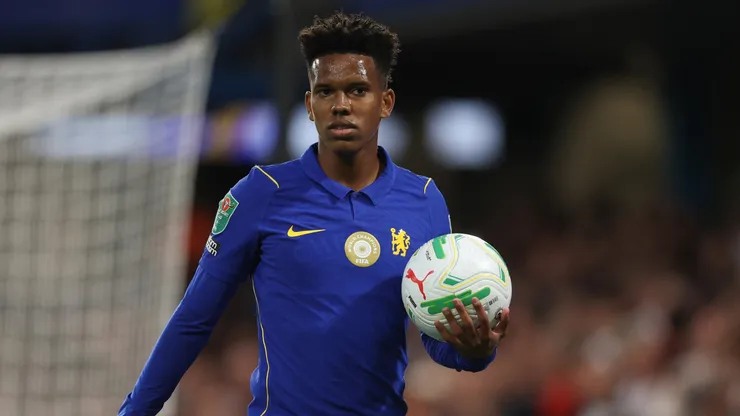 Estevão Willian, do Chelsea, durante a partida da segunda rodada da Copa da Liga Inglesa entre Chelsea e Luton Town, no Stamford Bridge, em 27 de agosto de 2026, em Londres, Inglaterra. (Foto de Richard Pelham/Getty Images)