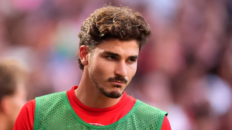 MADRID, SPAIN - AUGUST 23: Julian Alvarez of Atletico de Madrid looks on during the LaLiga EA Sports 2026/27 match between Atletico de Madrid and Villarreal CF at Riyadh Air Metropolitano on August 23, 2026 in Madrid, Spain. (Photo by Angel Martinez/Getty Images)