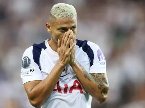 Tottenham corta Richarlison da lista de inscritos da Premier League