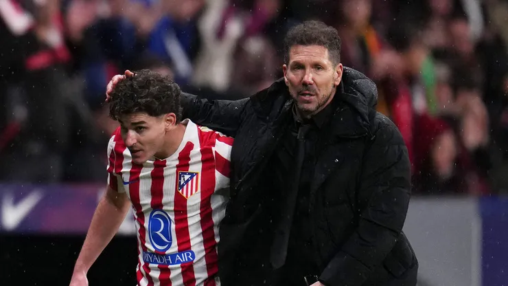 Simeone se irrita ao falar de Álvarez; Foto: Aitor Alcalde/Getty Images)