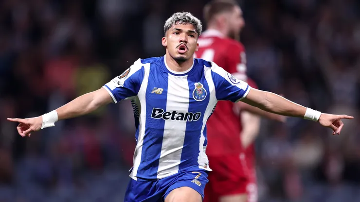 PORTO, PORTUGAL - MARCH 19: William Gomes of FC Porto celebrates scoring his team's first goal during the UEFA Europa League 2025/26 Round of 16 Second Leg match between FC Porto and VfB Stuttgart at Estadio do Dragao on March 19, 2026 in Porto, Portugal. (Photo by Diogo Cardoso/Getty Images)