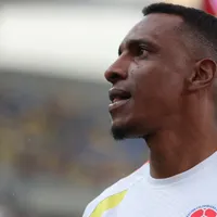 Santos avalia contratação de Deiver Machado