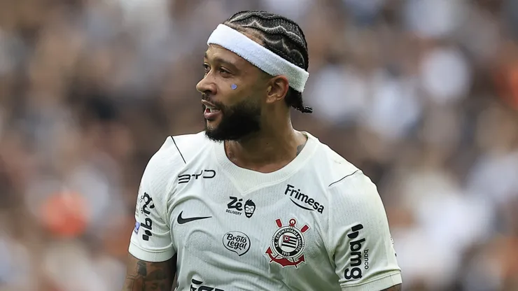 Memphis Depay pode ser o diferencial no Corinthians contra o Estudiantes.