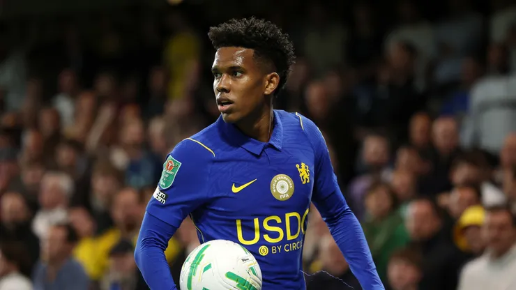 Estevão, do Chelsea, reage durante a partida da terceira rodada da Copa da Liga Inglesa entre Chelsea e Leeds United, no Stamford Bridge, em 9 de setembro de 2026, em Londres, Inglaterra. (Foto de Andrew Redington/Getty Images)