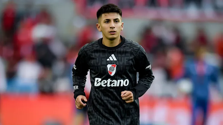 Thiago Almada of River Plate warms up prior to a Torneo Clausura Mercado Libre 2026 match between River Plate and Argentinos Jrs at Estadio Más Monumental Antonio Vespucio Liberti on August 15, 2026 in Buenos Aires, Argentina.
