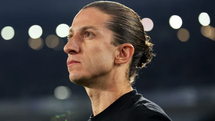Filipe Luís é elogiado pela imprensa francesa. Foto: Wagner Meier/Getty Images)