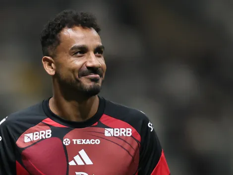 Danilo escolhe permanecer no Flamengo até 2027