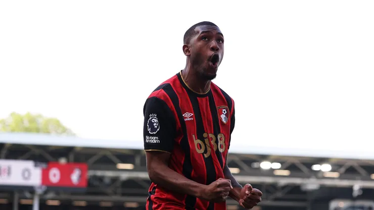 Rayan, do AFC Bournemouth, comemora o primeiro gol de sua equipe durante a partida da Premier League entre Fulham e Bournemouth no Craven Cottage, em 9 de maio de 2026, em Londres, Inglaterra. (Foto de Ryan Pierse/Getty Images)