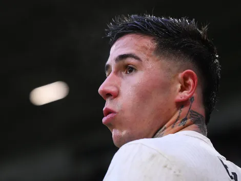 Venda de Enzo sem reposição vira problema no Chelsea