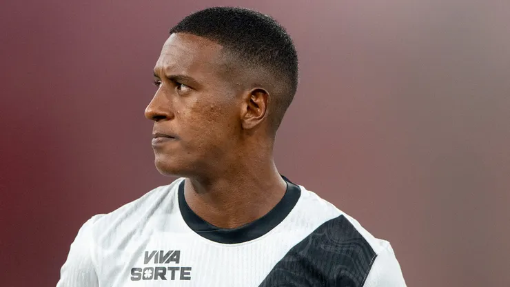 Robert Renan deve ser comprado em definitivo pelo Vasco.