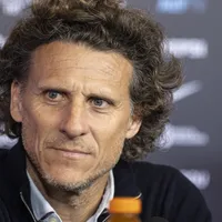 Primeira lista de Forlán no Uruguai tem Arrascaeta e Piquerez