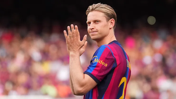 Frenkie de Jong antes da partida do Troféu Joan Gamper entre Barcelona e Al Ahly. (Photo by Alex Caparros/Getty Images)