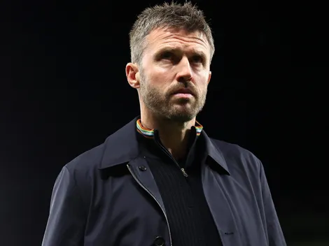 Carrick permanece seguro no comando do Manchester United