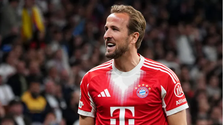 MADRID, SPAIN - APRIL 07: Harry Kane of FC Bayern Munich celebrates scoring his team's second goal during the UEFA Champions League 2025/26 Quarter-Final First Leg match between Real Madrid CF and FC Bayern München at Estadio Santiago Bernabeu on April 07, 2026 in Madrid, Spain. (Photo by Aitor Alcalde/Getty Images)
