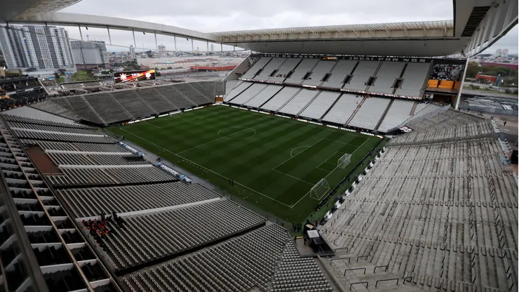 Vista geral do interior do estádio antes da partida de volta das quartas de final da Copa Libertadores entre Corinthians e Estudiantes. (Photo by Ricardo Moreira/Getty Images)