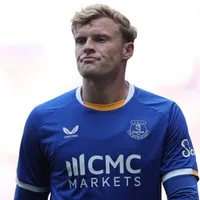 Manchester United prepara nova ofensiva por Branthwaite