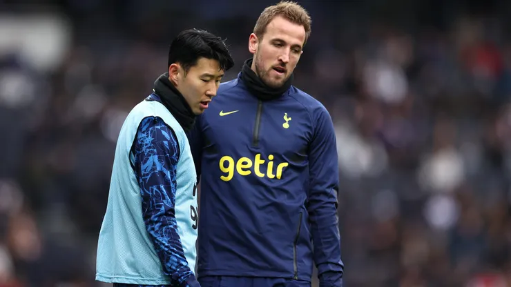 Heung-Min Son and Harry Kane of Tottenham Hotspur warm up prior to the Premier League match between Tottenham Hotspur and Newcastle United at Tottenham Hotspur Stadium on April 03, 2022 in London, England.