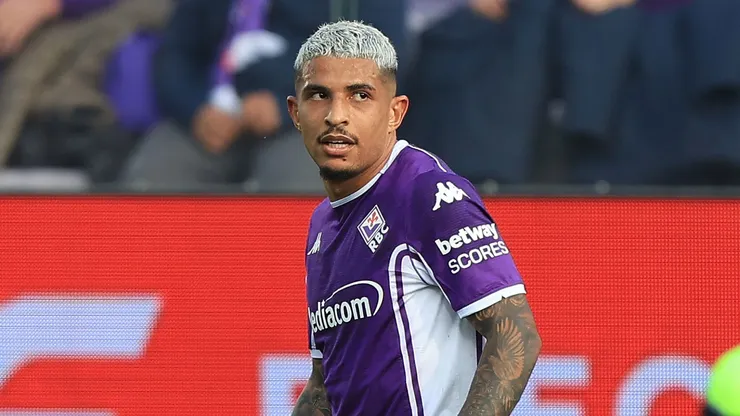 Dodô, lateral da Fiorentina. (Foto: Gabriele Maltinti/Getty Images)