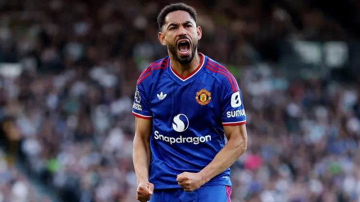Matheus Cunha of Manchester United celebrates scoring his team’s first goal during the Premier League 2026/27 match between Fulham and Manchester United at Craven Cottage on September 20, 2026 in London, England.
