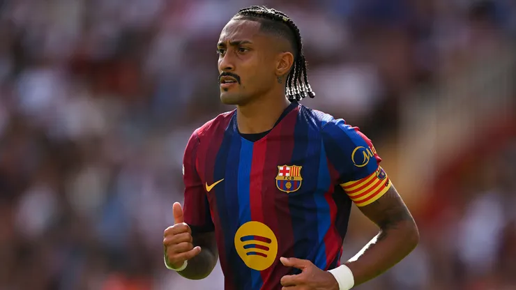 Atacante Raphinha pelo Barcelona. (Foto: David Ramos/Getty Images)