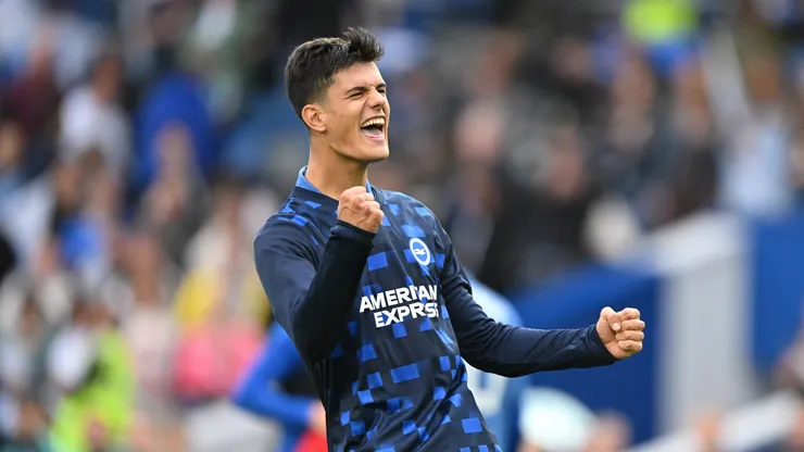 Chema Andres, do Brighton & Hove Albion, comemora ao final da partida da Premier League 2026/27 entre Brighton & Hove Albion e Arsenal FC no American Express Stadium, em 19 de setembro de 2026, em Brighton, Inglaterra. (Foto de Mike Hewitt/Getty Images)