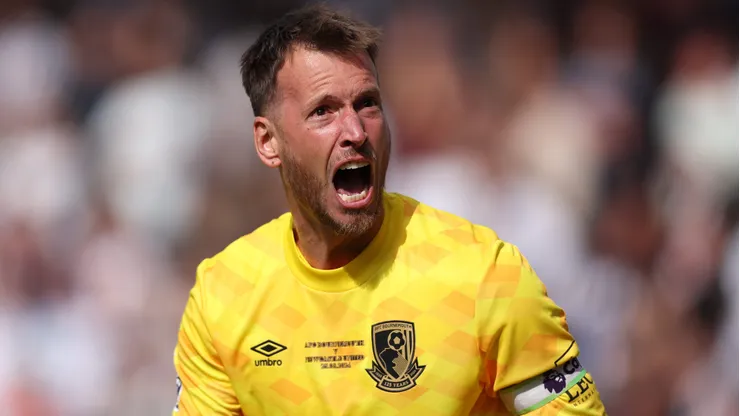 Goalkeeper Neto of AFC Bournemouth during the Premier League match between AFC Bournemouth and Newcastle United FC at Vitality Stadium on August 25, 2024 in Bournemouth, England.