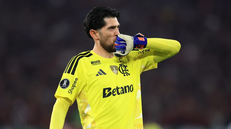 Rossi em partida do Flamengo. (Foto: Buda Mendes/Getty Images)
