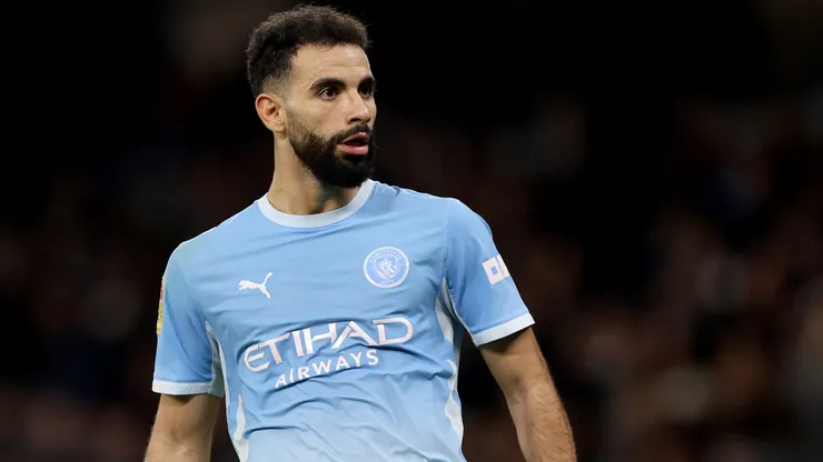 Rayan Ait-Nouri durante a partida da terceira fase da Carabao Cup entre Manchester City e Norwich City. (Photo by Carl Recine/Getty Images)