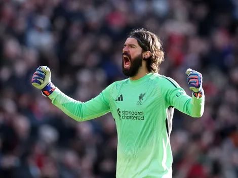 Alisson responde no Liverpool após ficar fora da Seleção