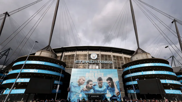 Manchester City foi considerado culpado.
