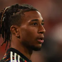 Olise deixa Premier League de lado e mira Espanha